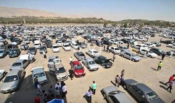 سقوط آزاد قیمت خودرو در بازار آزاد / این خودرو ۲۷۰ میلیون ارزان شد! + جدول