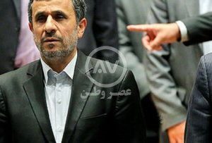 محمود احمدی نژاد در فرودگاه مکزیکوسیتی /عکس یادگاری با این زنان حاشیه ساز می شود؟