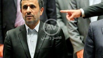 محمود احمدی نژاد در فرودگاه مکزیکوسیتی /عکس یادگاری با این زنان حاشیه ساز می شود؟