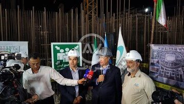 بتن‌ریزی بخشی از رآکتور واحد دوم نیروگاه اتمی بوشهر
