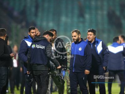 رفتار زننده جواد نکونام با تصویربردار صداوسیما/ تحریم استقلالی‌ها توسط خبرنگاران