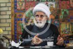 چهره های نزدیک به بیت رهبری نگران هستند /جبهه پایداری تلاش می‌کند اطراف رهبری را از حامیان اصلی نظام خالی کند
