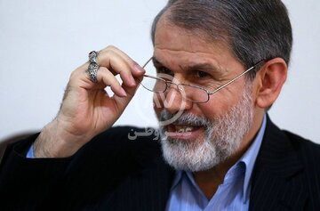 افشاگری درباره صادق محصولی و «حلقه ارومیه» /خالص‌سازان ۹۸ نفرند، اندازه ۲ اتوبوس/کوتوله‌های سیاسی را در مملکت حاکم کردند
