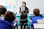 از پاداش معلم‌ها خبری نیست؟/ «نتوانستند رتبه‌بندی را اجرا کنند آن را دور زدند و از محتوا خالی کردند»