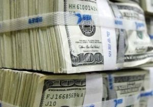 فریز ارز ادامه یافت/ اعلام دو پیش‌بینی عجیب از آینده قیمت دلار