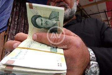 فوری؛ میزان افزایش حقوق کارگران برای ۱۴۰۳ چقدر خواهد بود؟
