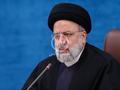 رئیسی به کرمان رفت/ حضور بامدادی بر سر مزار سردار سلیمانی +عکس