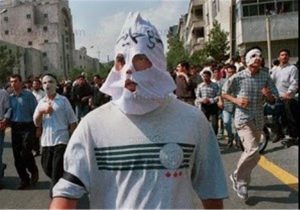 اعتراف تلویحی هم میهن: آشوب‌های ۷۸ کار دوستان ما بود!
