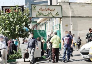 خبرگزاری دولت: خبر فوت یک دختر بازداشتی به دلیل بی حجابی در ساختمان وزرا کذب است / یک نفر از اراذل و اوباش امروز در بازداشتگاه ایست قلبی کرده