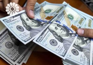 دلار ۲ هزار تومان دیگر ریخت؛ دلاربازان از بازار فرار کردند
