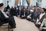 رهبر انقلاب: امروز بی‌تردید صد برابر از زمان جنگ تحمیلی قوی‌تر شده‌ایم