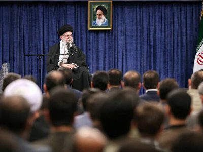 دیدار جمعی از نخبگان و رتبه‌های برتر کنکور با رهبر انقلاب