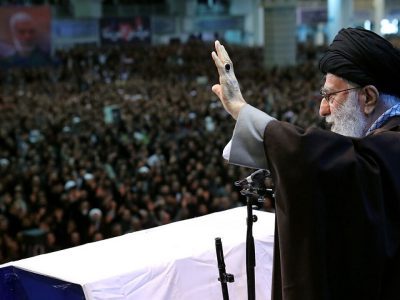 امروز یک ایران مهمان پدر است