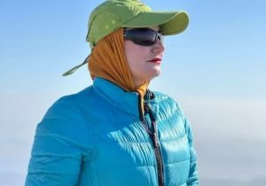 پیام تبریک روز کوهنورد از زبان فرخ لقا حاتمی دارنده نشان سیمرغ
