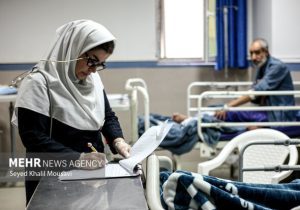 اضافه کاری اجباری و معیشت مهم‌ترین مشکل پرستاران استان فارس