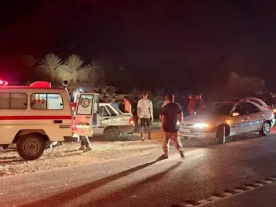 ۶ مصدوم بر اثر تصادف پرایدبار با پیکان، در جاده قیروکارزین