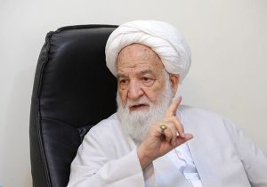 آیت الله مسعودی خمینی : دولت نباید قانون تند عفاف و حجاب را اجرا کند