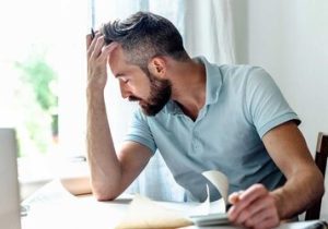 افسردگی فصلی و تشدید آن با استرس کاری/ چگونه با حال بد مقابله کنیم؟