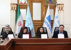 امیدوارم روزی صفر تا صد «خوشه پروین» را زنان برگزار کنند/ گردهمایی ۳۰۰ زن تئاتری