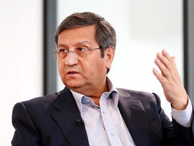 انتقاد همتی به پایین بودن قیمت بنزین/ این قیمت به نفع کسانی است که چند خودرو دارند