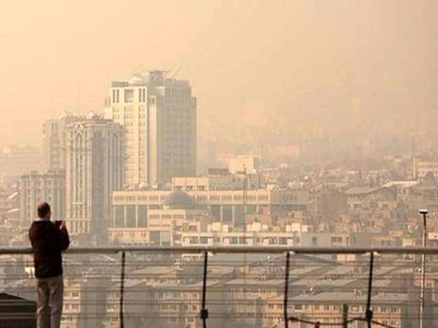 تهران در وضعیت قرمز؛ مقام وزارت بهداشت: در خانه بمانید!/ پس چرا مدرسه‌ها را تعطیل نکردند؟