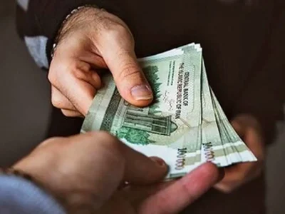 حداقل حقوق کارمندان و بازنشستگان و سربازان چند شد؟