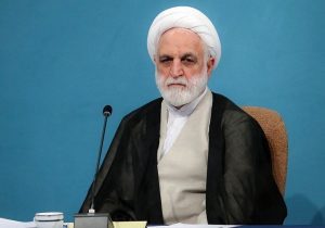 رئیس قوه قضائیه: اگر به قانون اشکالی داریم یا نقدی بر آن وارد است؛ از مجرای قانونی آن برای اصلاح وارد شویم