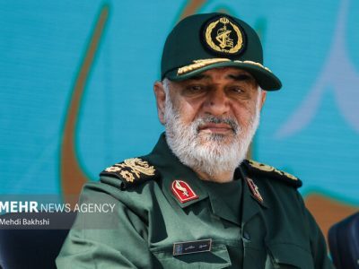 سرلشکر سلامی: جوانان سرانجام  سوریه را از دست بیگانگان خارج می‌کنند
