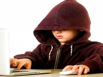 پسر بچه ۹ ساله سایت فروش بازی‌های آنلاین را در فارس هک کرد