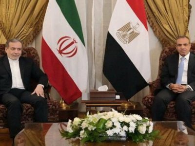 گفت‌و‌گوی تلفنی وزرای خارجه ایران و مصر درباره تحولات سوریه /  عراقچی: سیاست ایران در حمایت از دولت، ارتش و ملت سوریه برای مبارزه با گروه‌های تروریستی ثابت است