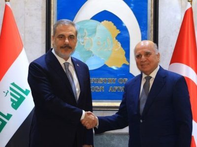 گفت‌وگوی وزیر امور خارجه عراق با همتای ترکیه‌ای: اوضاع کنونی بسیار پیچیده است/ نباید این امر، به تهدیدی برای منطقه تبدیل شود