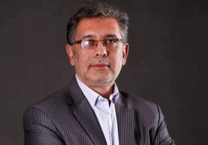 ابوالفتح : آمریکای‌ ترامپ خیلی عریان می‌گوید من گردن کلفت هستم