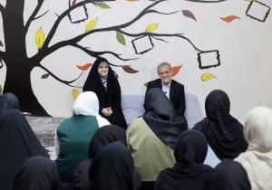 بازدید پزشکیان از دو مرکز نگهداری کودکان و نوجوانان بی‌سرپرست