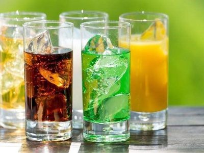 خطر نوشیدنی‌های شیرین؛ چرا مصرف شکر باید محدود شود؟