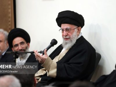 رهبر انقلاب: کاشان شهری برجسته با شخصیت های برجسته است