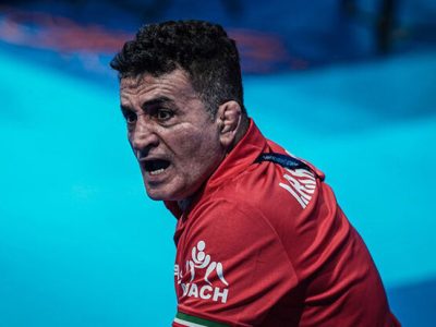 انتقاد تند محمد بنا از فدراسیون کشتی و اتهام به حمایت خاص از یک رشته