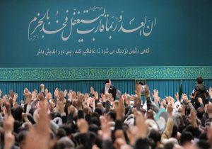 جمعی از مردم تبریز با رهبر انقلاب دیدار کردند
