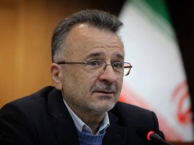 داورزنی: با کتاب و سخنرانی نمی‌توان ورزشکار را تربیت کرد