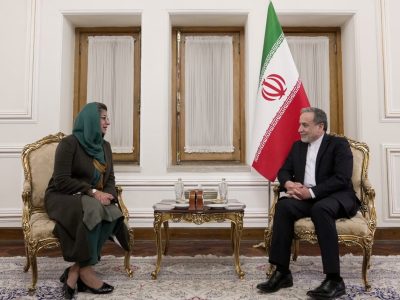 دیدار قائم مقام وزارت خارجه پاکستان با عراقچی