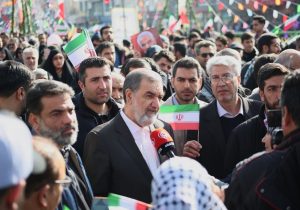 رضایی: مردم ایران به دوستان پیام اتحاد و به دشمنان پیام ایستادگی دادند