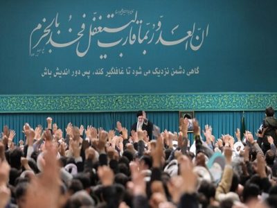 رهبر انقلاب: راهپیمایی ۲۲ بهمن نشان داد تهدیدات نرم‌افزاری کارساز نیست