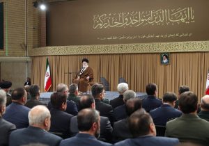 رهبر انقلاب: ملت ایران در ۲۲ بهمن امسال، هویت و توان و شخصیت خود را به همه نشان داد