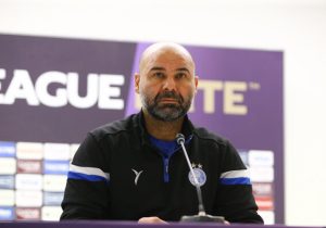 سهراب بختیاری‌زاده: بازیکنان استقلال مرد روزهای سخت هستند