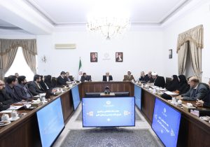 عارف: حالا زمان آن است اشتباهات را اصلاح کنیم