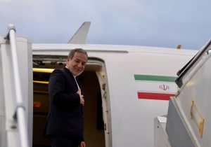عراقچی راهی بیروت شد