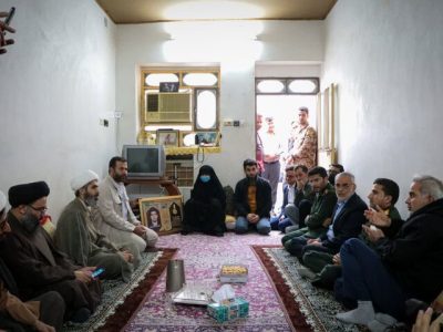 لحظه اعلام خبر پیداشدن پیکر شهید رفیعی به مادرش در لامرد فارس