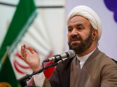 رهبر معظم انقلاب هر روز به حضرت شاهچراغ(ع) سلام می دهند