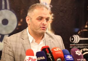 انوشیروانی: فدراسیون جهانی کمی به ما بی‌اعتمادست؛ در حال رایزنی هستیم