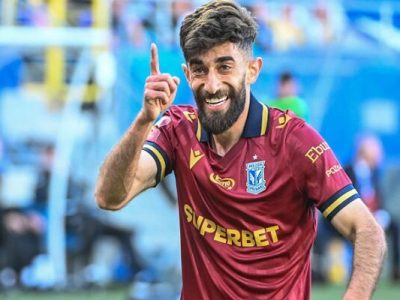 تاییدیه پرداخت ارزی پرسپولیس برای جذب هافبک تیم ملی ایران