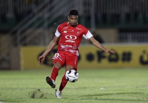 مدافع مصدوم پرسپولیس در اختیار کادرفنی قرار گرفت
